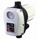 PRESSCONTROL BRIOTANK C/MANOMETRO E VASO ESPANZ.DA 0,4LT INT - ITA BK-XX-E-MM-64X