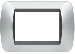 PLACCA 3F CROMO LUCIDO LIVIN-I - PZ.40 - BTI L4803CR