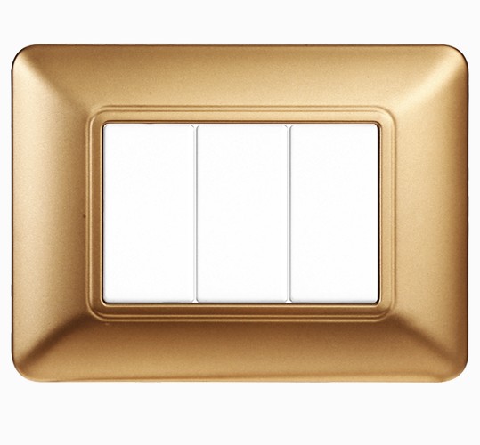 PLACCA 3P ORO SERIE SOLAR - MATIX COMP. - ETT MT83311