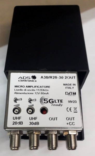 AMPLIFICATORE DA PALO 2IN UHF 20DB/30DB, 2 USCITE REGOL. 5G - ADS A30/R20-30 2OUT